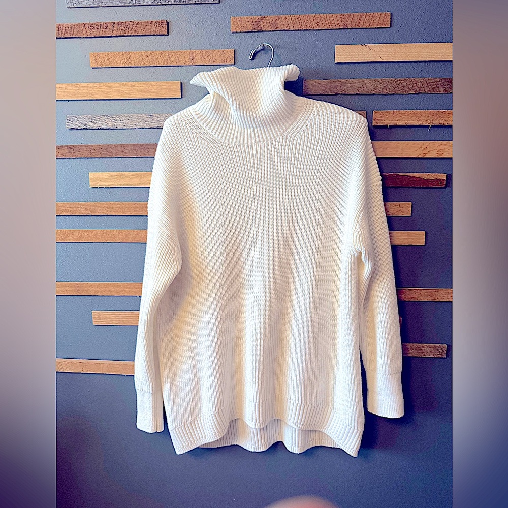JCrew Winter white turtleneck oversized sweater